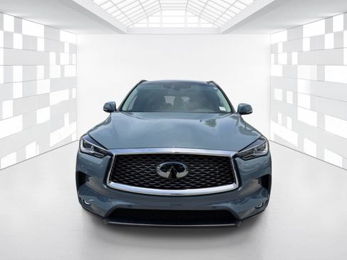 Used 2022 INFINITI QX50 Essential FWD image 2