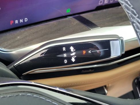 New 2025 Cadillac Escalade IQ Luxury 2 w/ LPO, Premium Carpet Package AWD/4WD image 19