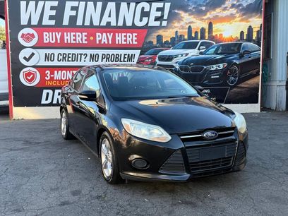 Used 2014 Ford Focus SE w/ SE Winter Package
