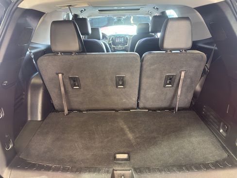 Used 2019 Chevrolet Traverse Premier AWD/4WD image 31
