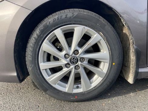 Used 2023 Toyota Camry SE image 43