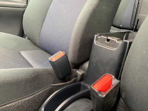 Used 2017 Toyota Prius C Two FWD image 19
