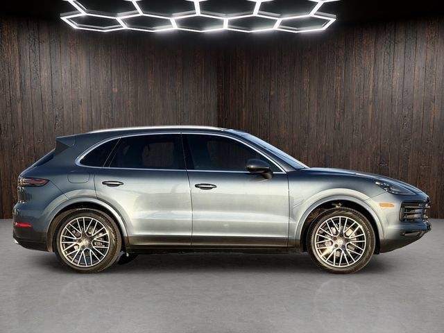 Used 2020 Porsche Cayenne AWD/4WD image 8