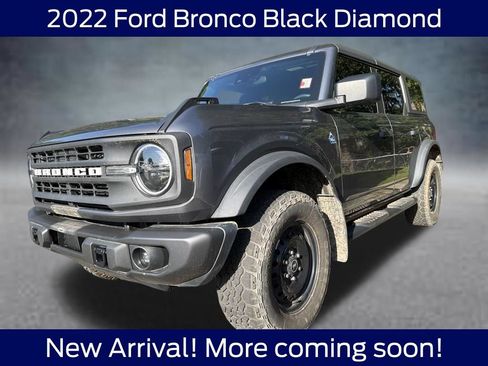 Used 2022 Ford Bronco Black Diamond AWD/4WD image 2