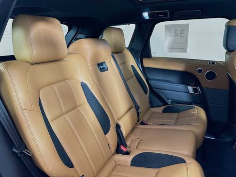Used 2019 Land Rover Range Rover Sport Supercharged image 27