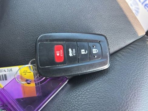 Used 2023 Toyota Camry XSE image 37