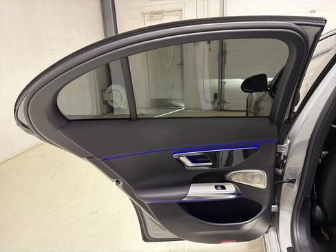 Used 2025 Mercedes-Benz E 350 4MATIC Sedan w/ Multicontour Seating Package image 33