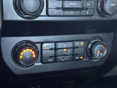 Used 2020 Ford F150 XLT AWD/4WD image 19