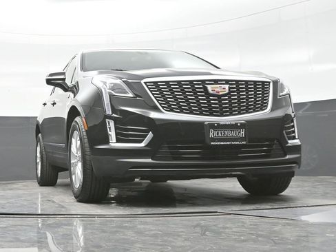 Certified 2025 Cadillac XT5 Luxury w/ LPO, Floor Liner Package AWD/4WD image 25