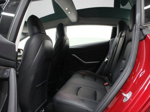 Used 2022 Tesla Model 3 Performance image 31