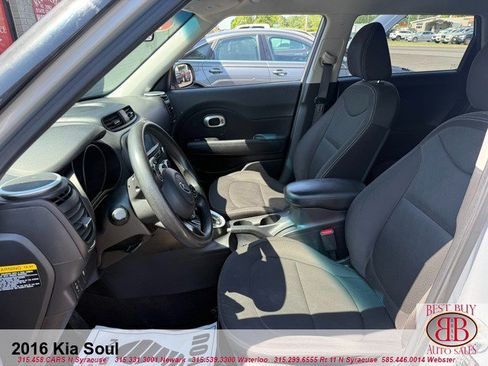 Used 2016 Kia Soul w/ Convenience Package FWD image 10