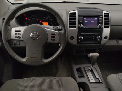 Used 2018 Nissan Frontier SV image 22