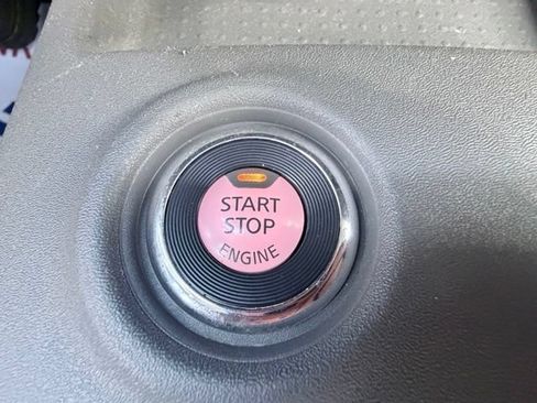 Certified 2020 Nissan Frontier SV RWD image 19