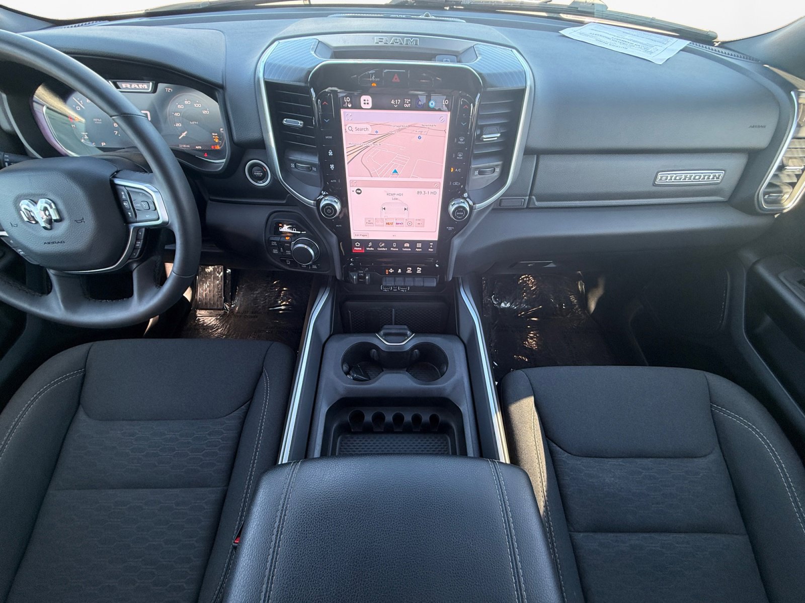 Used 2025 RAM 1500 Big Horn AWD/4WD image 16