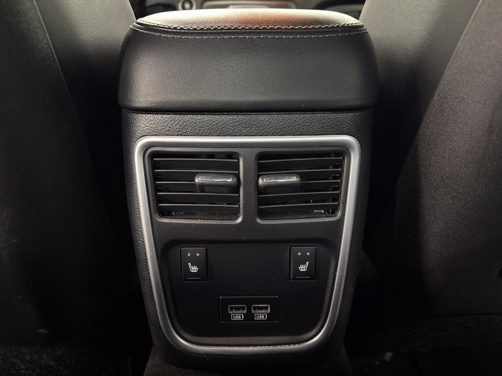 Used 2018 Dodge Charger R/T Scat Pack RWD image 15