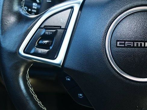 Used 2022 Chevrolet Camaro LT image 12