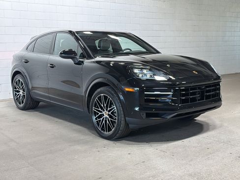 Certified 2026 Porsche Cayenne S AWD/4WD image 6