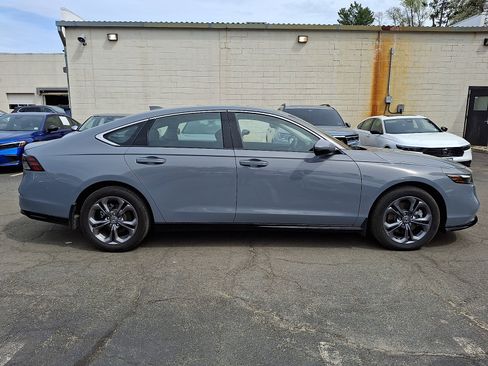 Used 2023 Honda Accord EX-L image 8