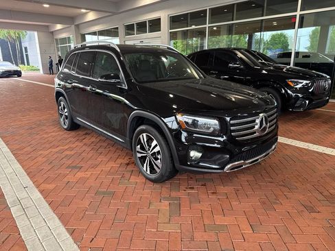 Certified 2025 Mercedes-Benz GLB 250 image 1