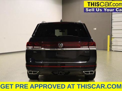 Used 2024 Volkswagen Atlas SEL Premium R-Line AWD/4WD image 8