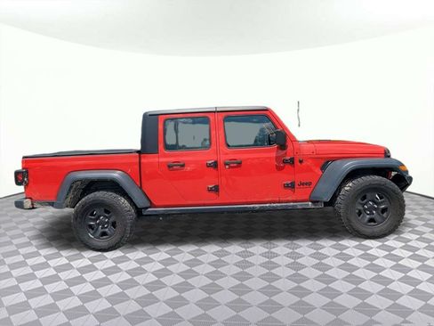 Used 2023 Jeep Gladiator Sport AWD/4WD image 2
