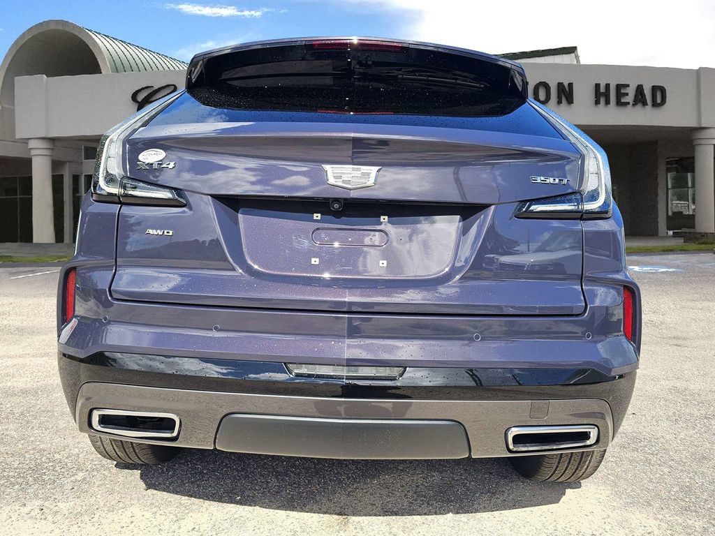 Certified 2024 Cadillac XT4 Sport w/ Cold Weather Package AWD/4WD image 5