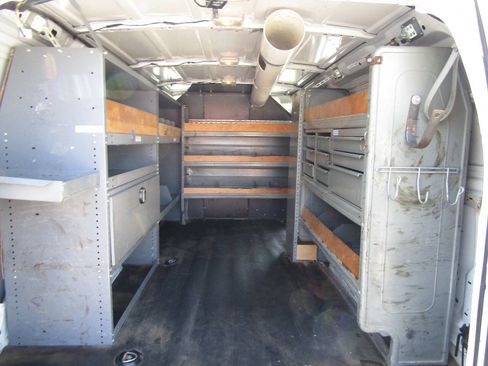 Used 2013 Ford E-250 and Econoline 250 w/ PWR Group image 16