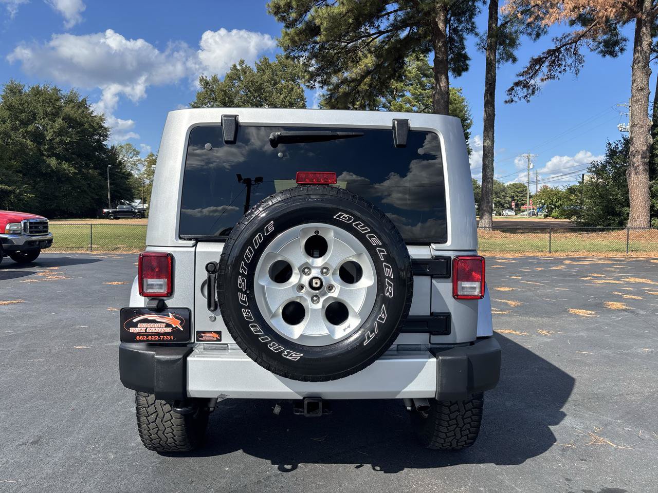 Used 2014 Jeep Wrangler Unlimited Sahara w/ Max Tow Package AWD/4WD image 7