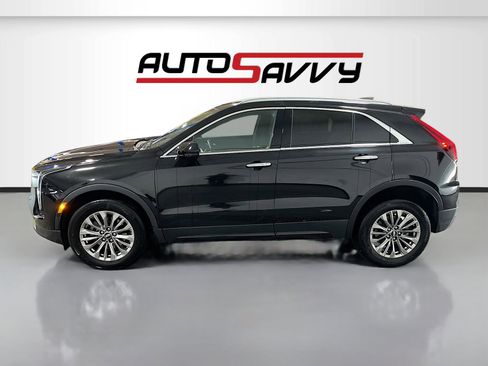 Used 2024 Cadillac XT4 Premium Luxury w/ Cold Weather Package AWD/4WD image 4
