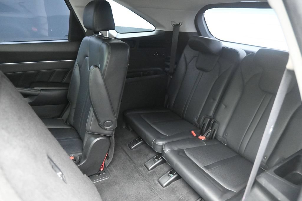 Used 2023 Kia Sorento SX AWD/4WD image 21