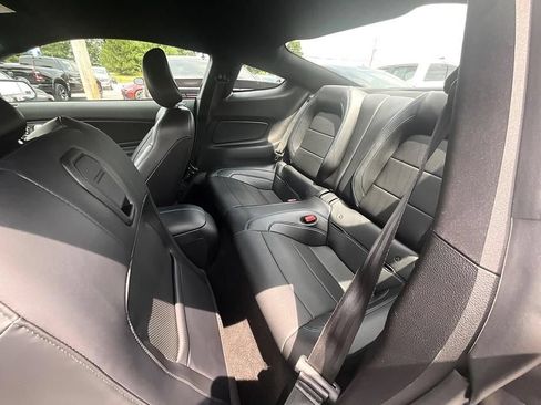Used 2019 Ford Mustang GT Premium w/ GT Performance Package RWD image 31