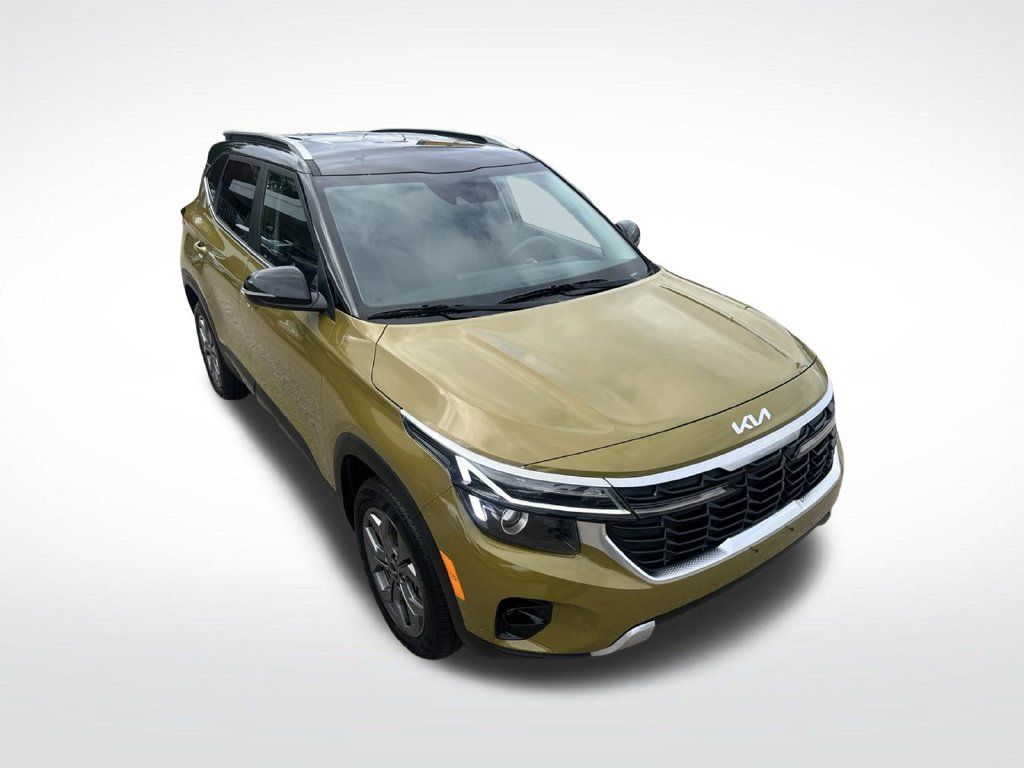 Certified 2024 Kia Seltos S AWD/4WD image 39