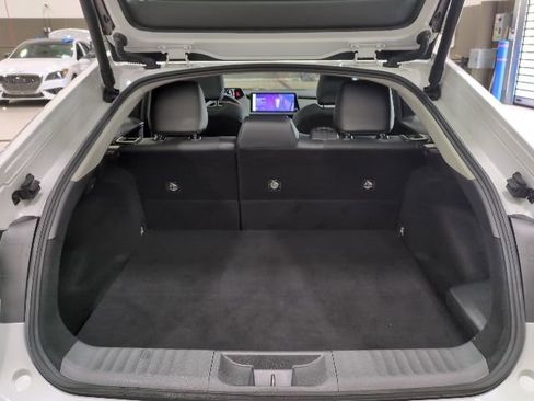 Used 2024 Toyota Prius Prime Premium image 13