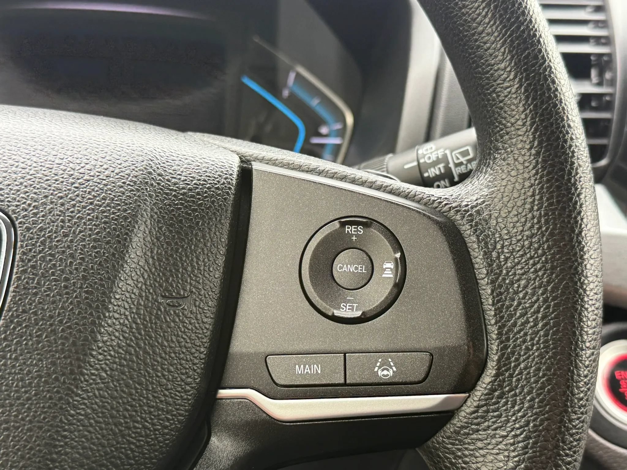 Used 2018 Honda Odyssey EX image 33