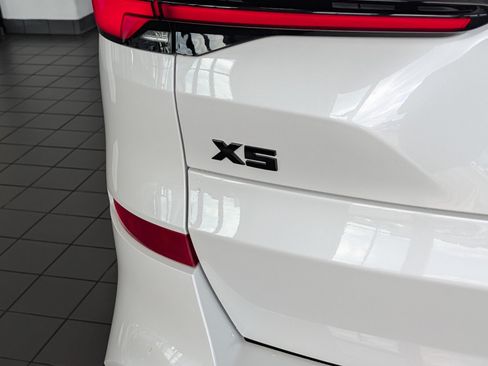 New 2026 BMW X5 M60i AWD/4WD image 4
