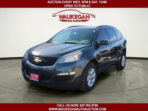 Used 2014 Chevrolet Traverse LS AWD/4WD image 1