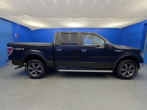 Used 2014 Ford F150 Lariat w/ Equipment Group 502A Luxury image 8
