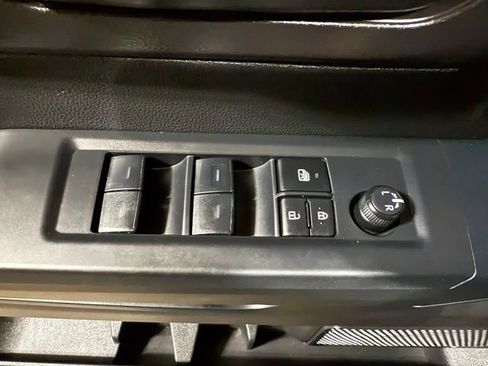 Used 2026 Toyota Tundra SR AWD/4WD image 13
