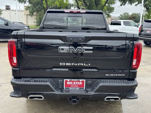 Used 2025 GMC Sierra 1500 Denali Ultimate AWD/4WD image 9