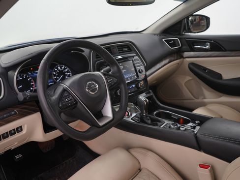 Used 2016 Nissan Maxima Platinum image 23