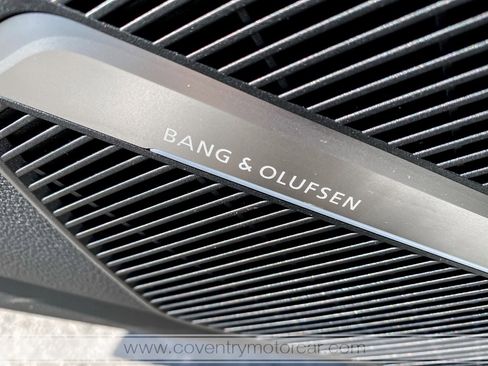 Used 2018 Audi SQ5 Prestige w/ Prestige Package image 35