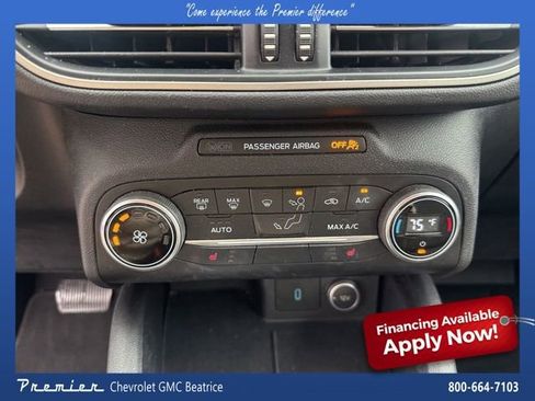 Used 2020 Ford Escape SE image 26