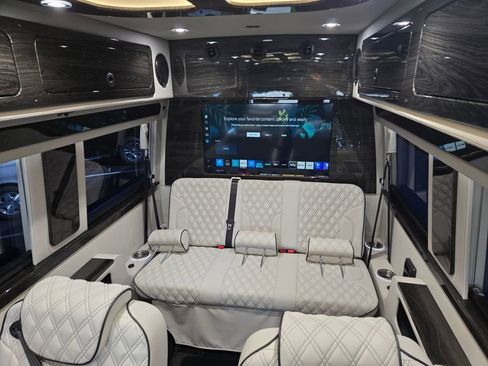 New 2025 Mercedes-Benz Sprinter 3500 image 30