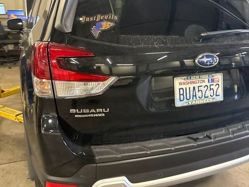 Used 2020 Subaru Forester Touring w/ Popular Package #2 AWD/4WD image 10