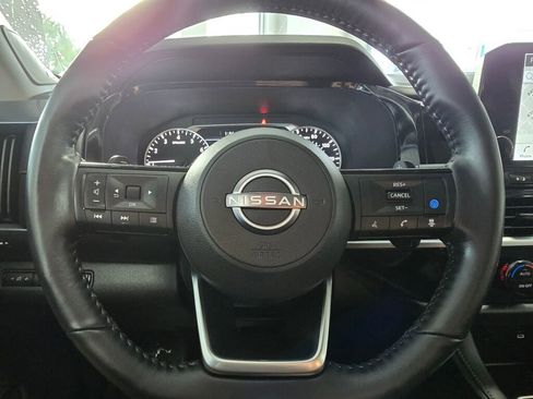 Used 2025 Nissan Pathfinder SL w/ SL Premium Package image 26