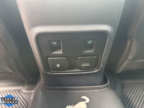 Used 2023 Ford Bronco Wildtrak image 28