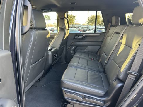 Certified 2025 Chevrolet Tahoe Z71 image 31