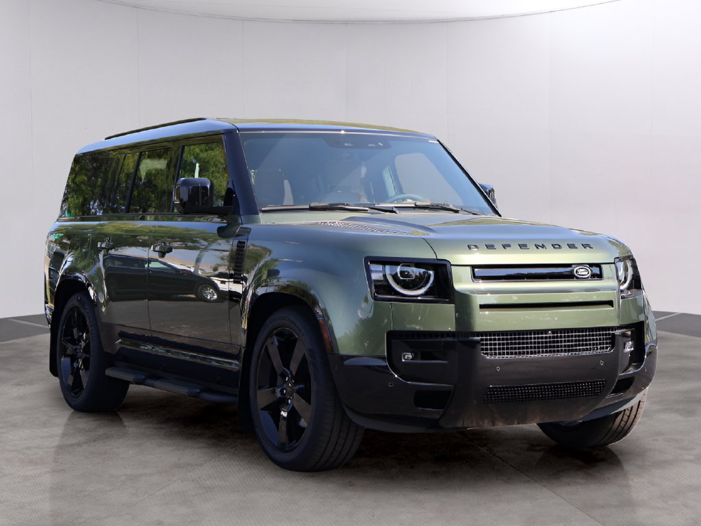 New 2026 Land Rover Defender 130 X-Dynamic SE AWD/4WD image 3