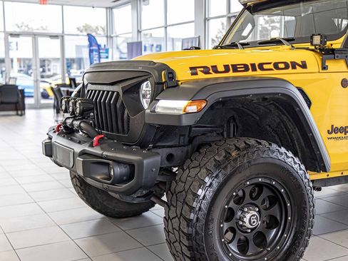 Used 2020 Jeep Wrangler Unlimited Rubicon w/ Dual Top Group image 4