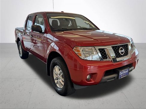 Used 2016 Nissan Frontier SV AWD/4WD image 5